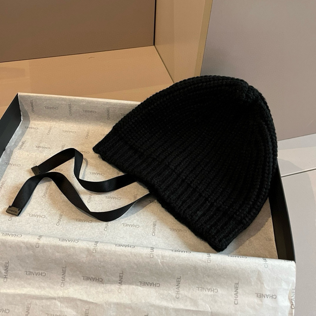 🆕

Chanel香奈儿针织毛线帽