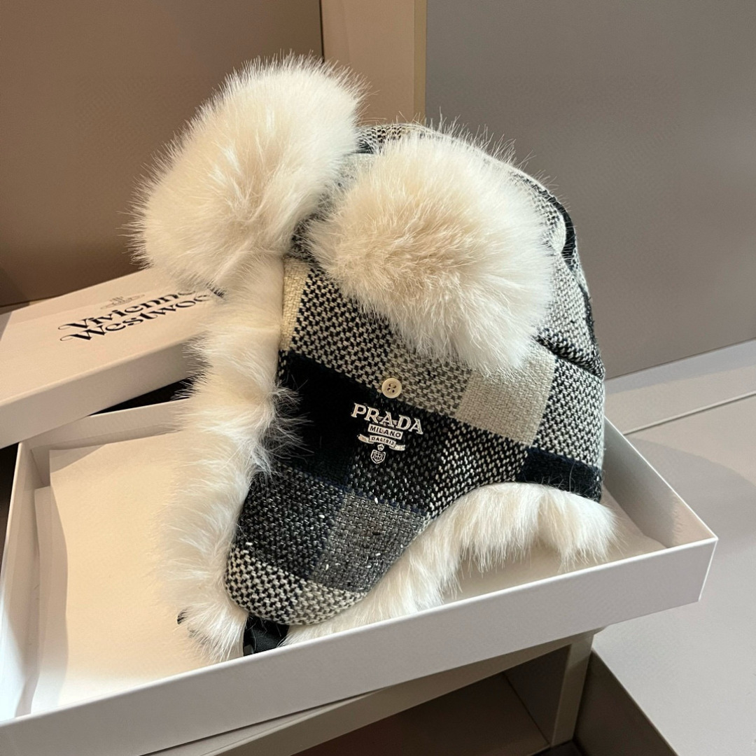 🆕

Prada普拉达新款护耳雷锋帽