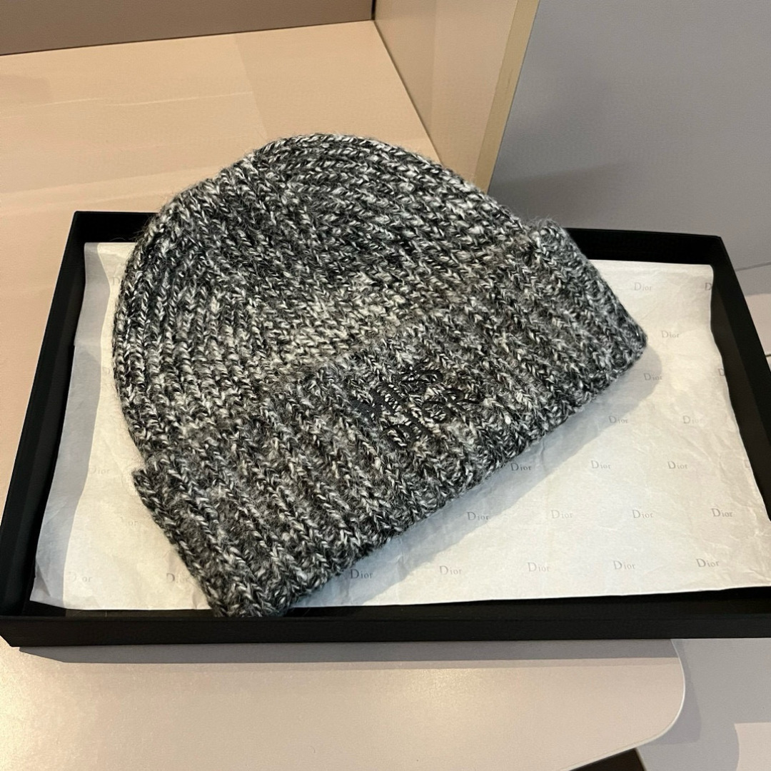 🆕

Dior Miss迪奥针织毛线帽，羊毛帽