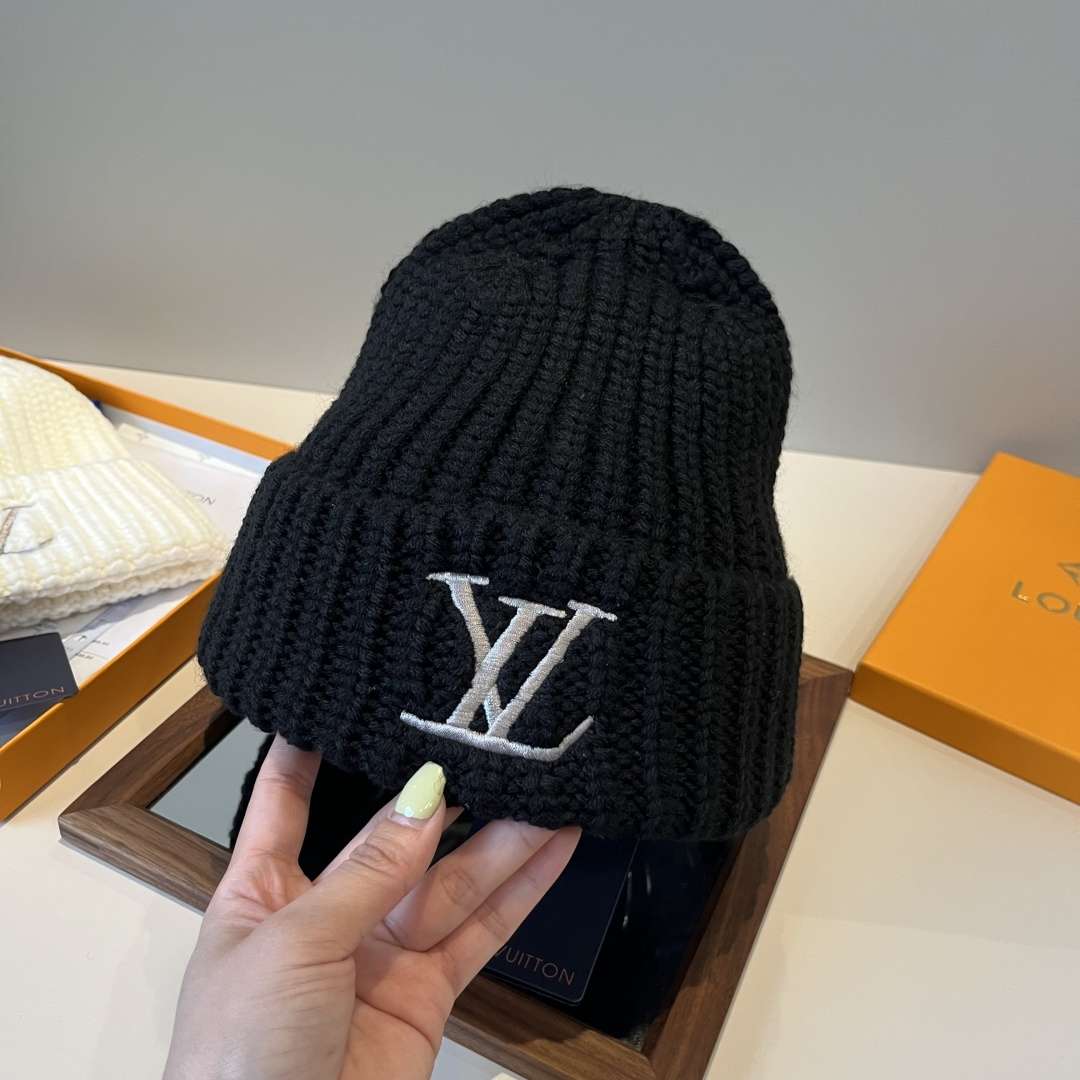 🆕

Lv路易威登专柜货，针织毛线帽，男女同款 正品开模