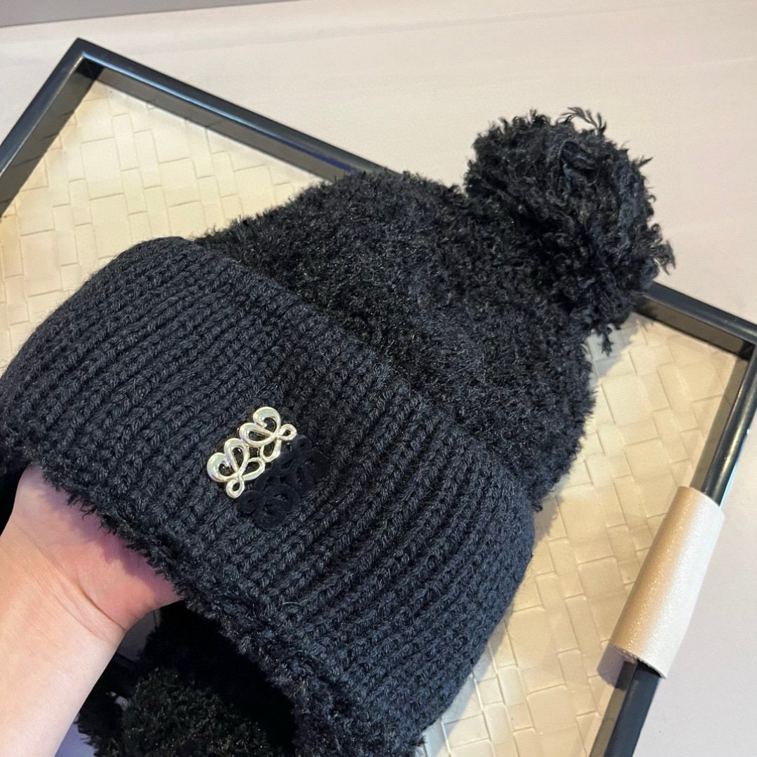 🆕

LOEWE罗意威秋冬新款护耳帽，黑 卡其两色