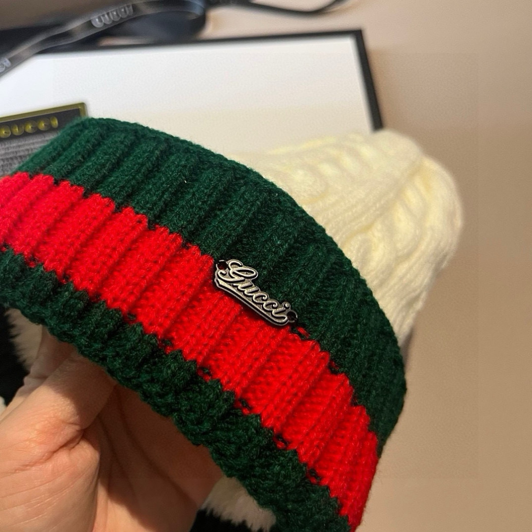 🆕

Gucci古奇经典款毛线帽，男女通用、4个色