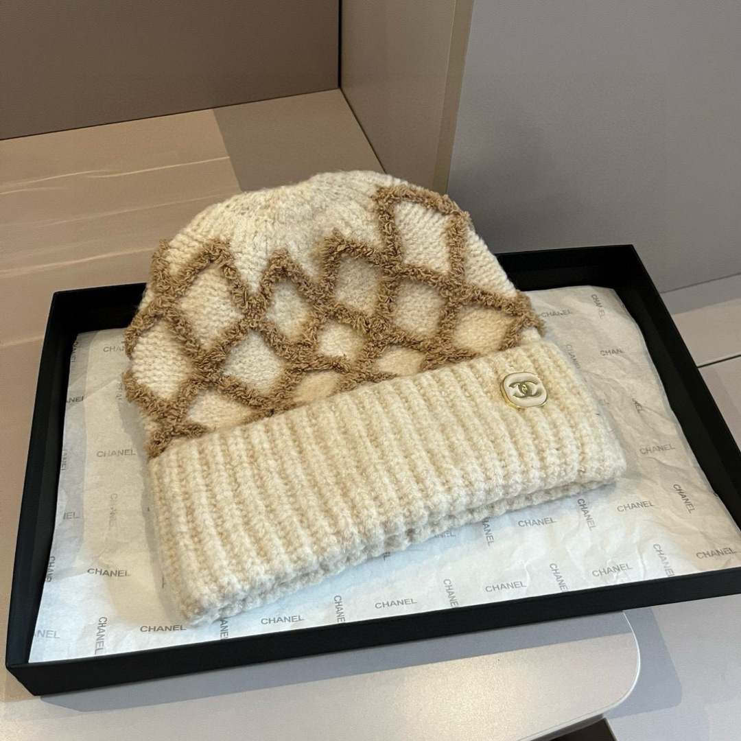 🆕

Chanel香奈儿针织毛线帽
