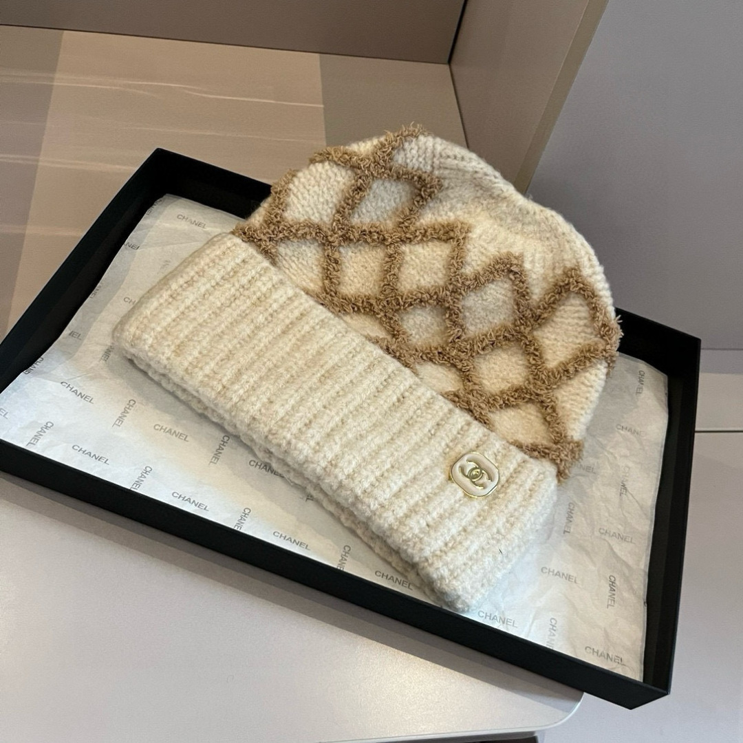 🆕

Chanel香奈儿针织毛线帽