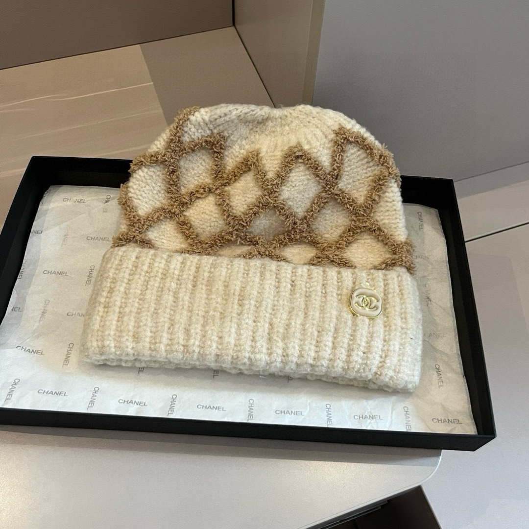 🆕

Chanel香奈儿针织毛线帽