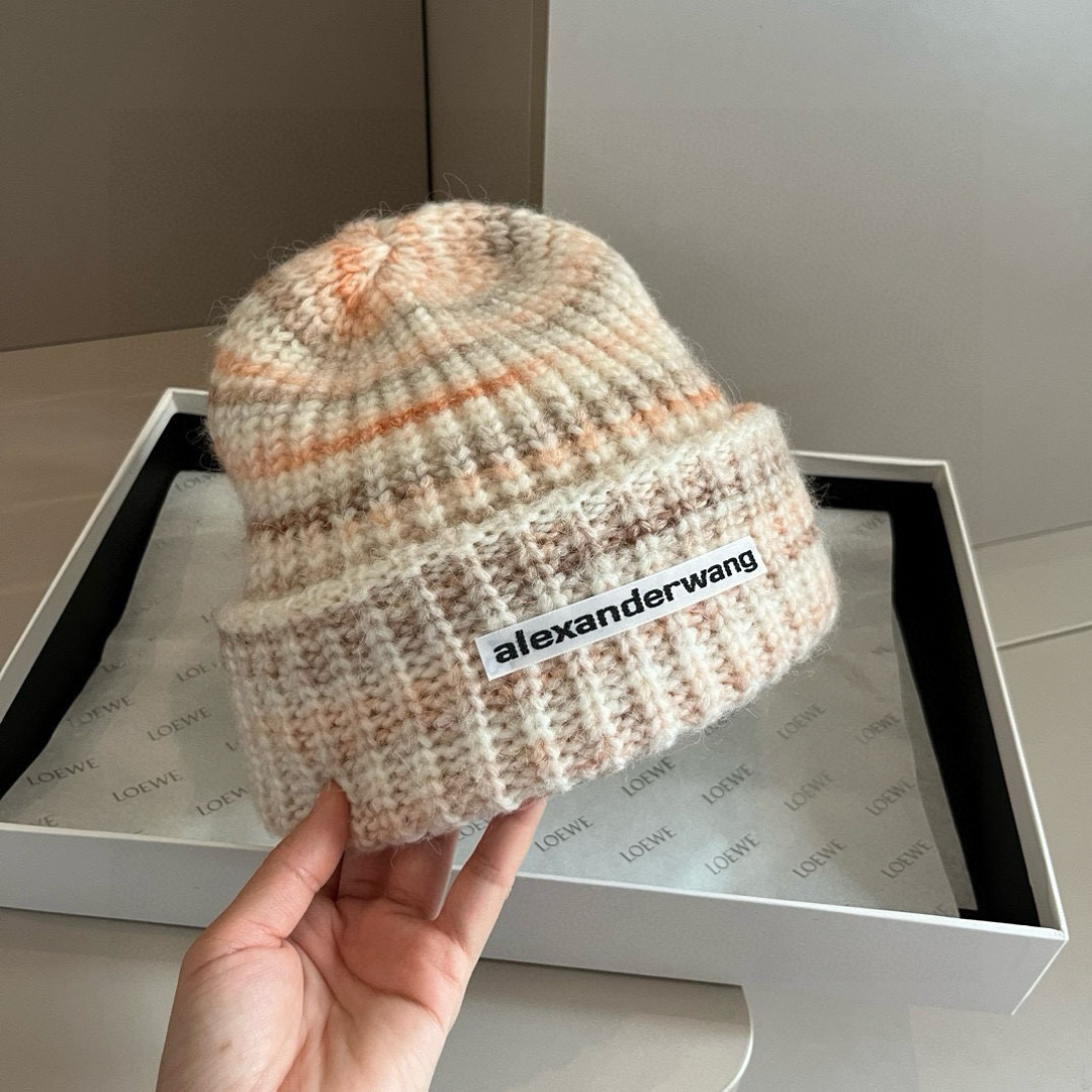 🆕

亚力上大王alexanderwang 迷彩毛线帽