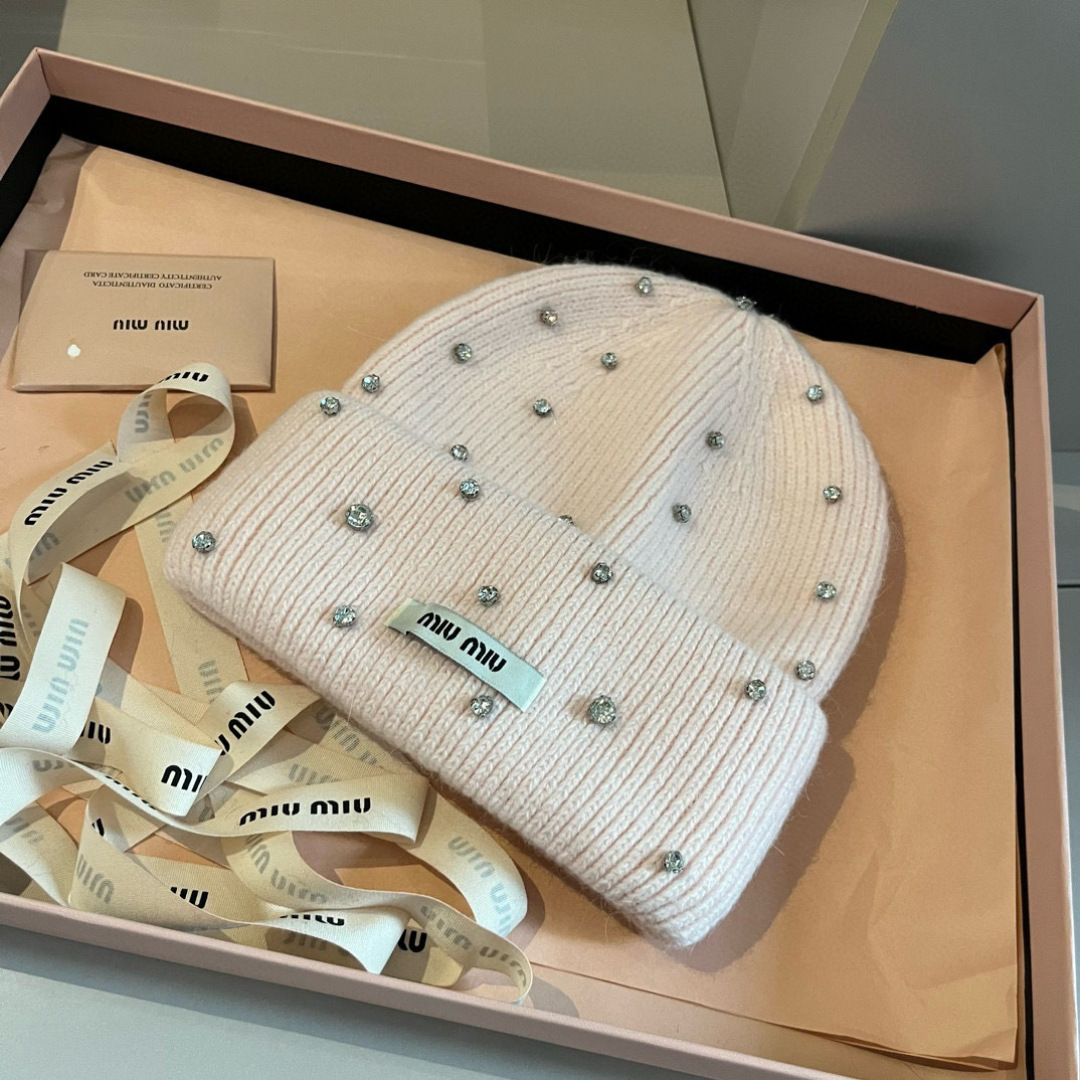 🆕

缪缪miumiu秋冬新款针织羊毛帽，糖果色针织帽