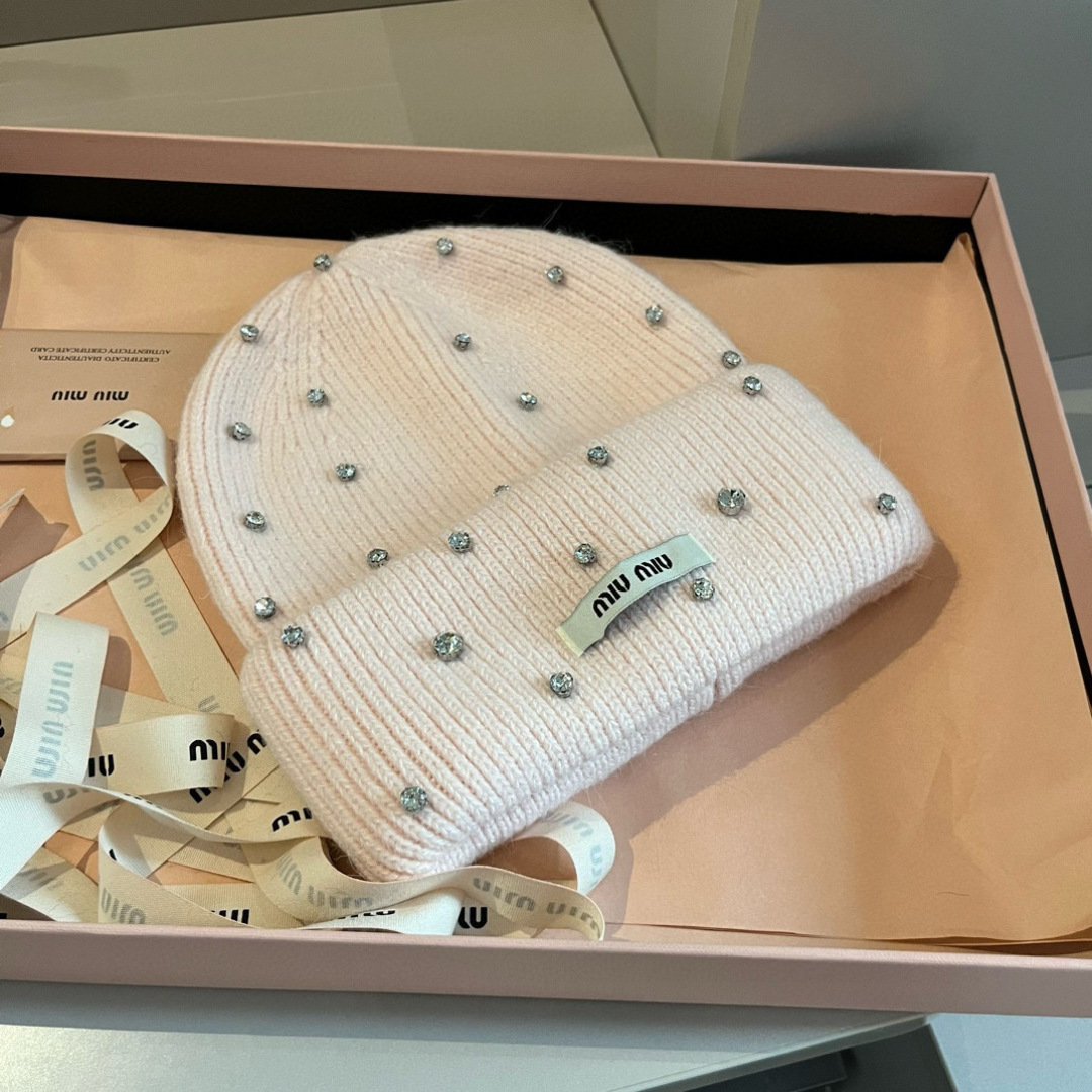 🆕

缪缪miumiu秋冬新款针织羊毛帽，糖果色针织帽