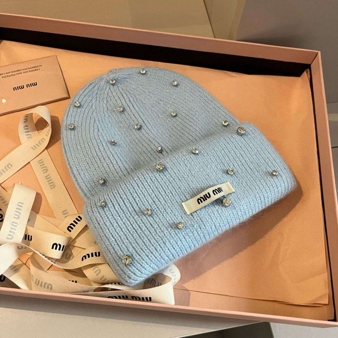 🆕

缪缪miumiu秋冬新款针织羊毛帽，糖果色针织帽