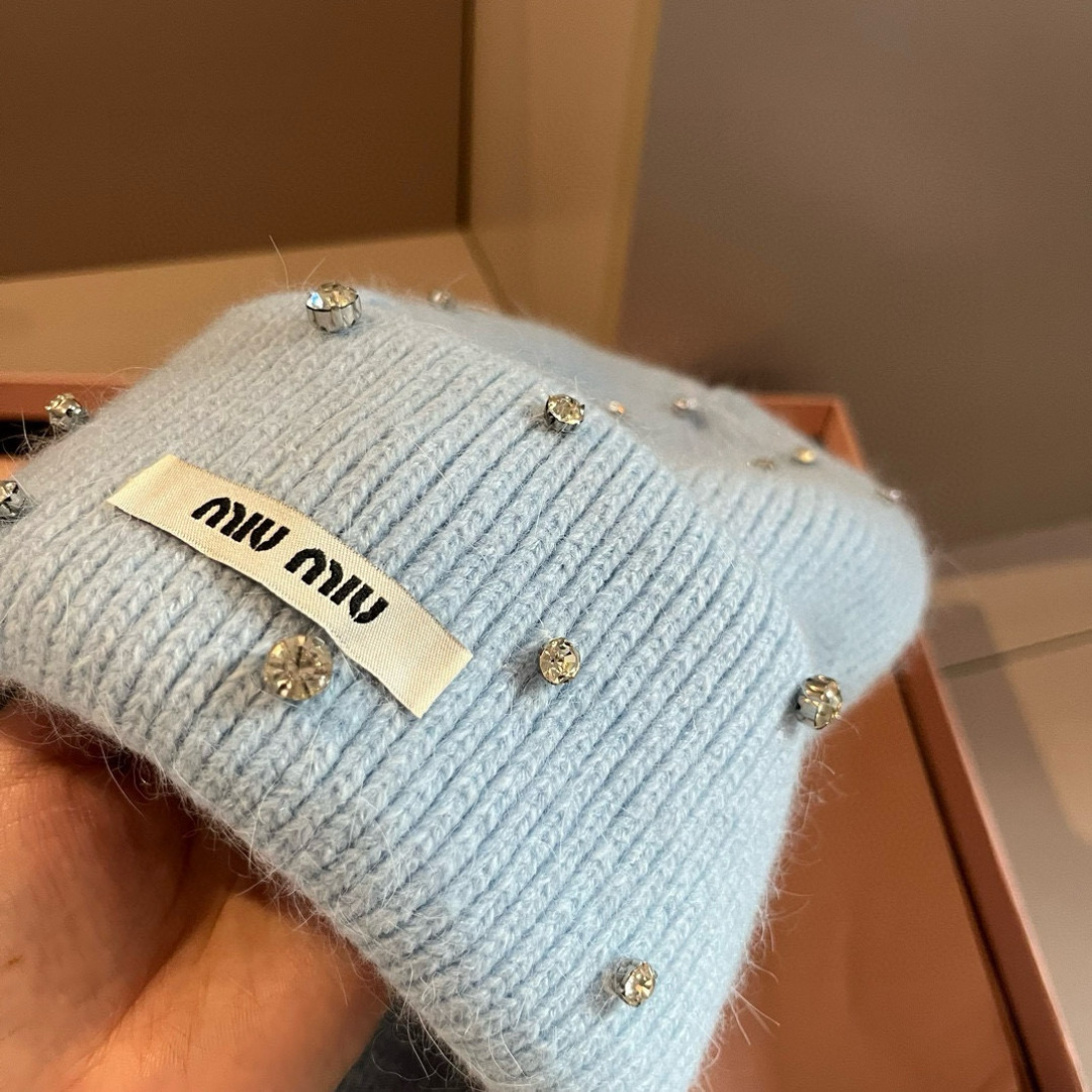 🆕

缪缪miumiu秋冬新款针织羊毛帽，糖果色针织帽