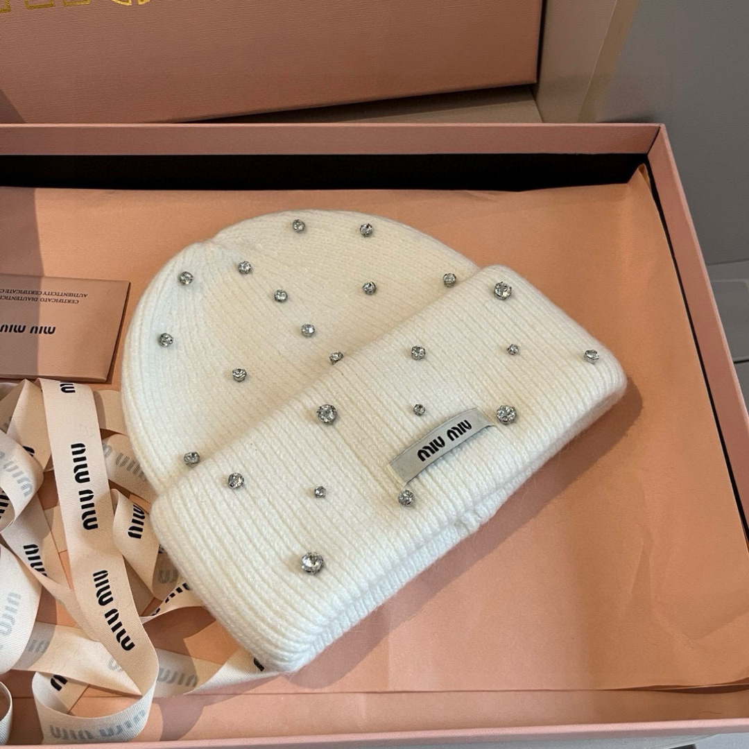 🆕

缪缪miumiu秋冬新款针织羊毛帽，糖果色针织帽