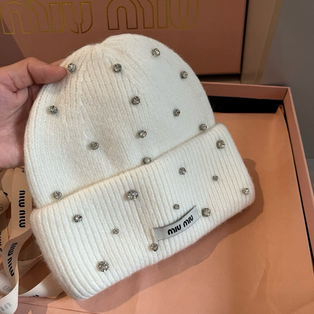 🆕

缪缪miumiu秋冬新款针织羊毛帽，糖果色针织帽