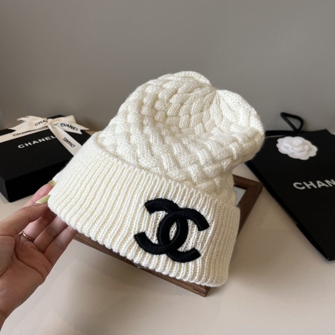 🆕

Chanel香奈儿针织毛线帽