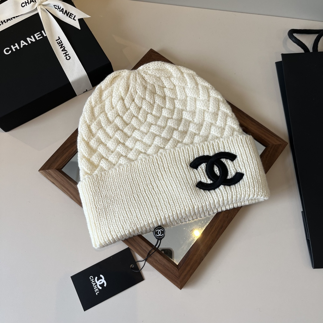 🆕

Chanel香奈儿针织毛线帽