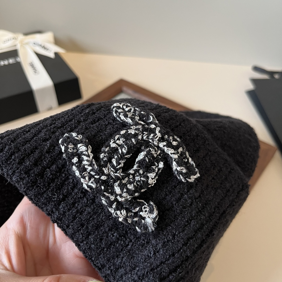 🆕

Chanel香奈儿针织毛线帽