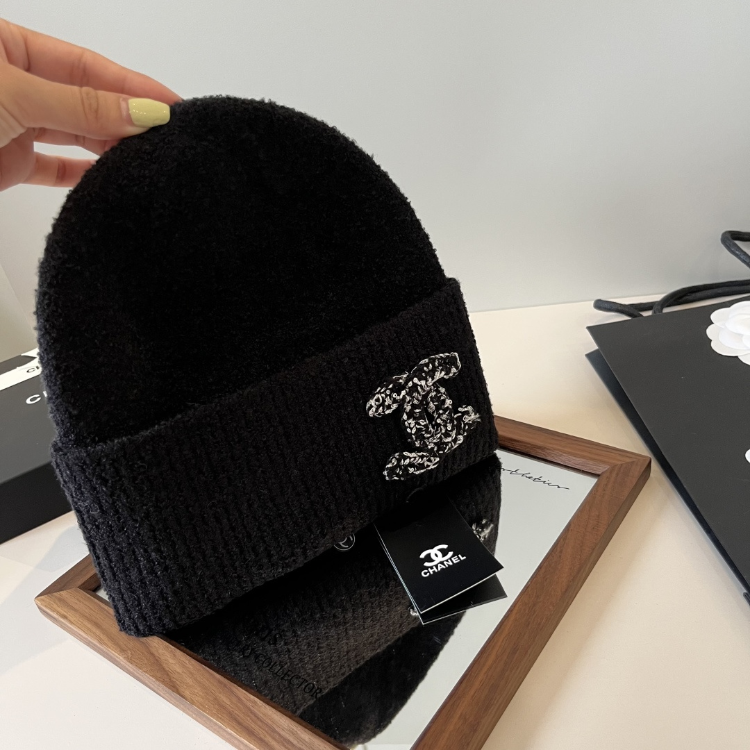 🆕

Chanel香奈儿针织毛线帽