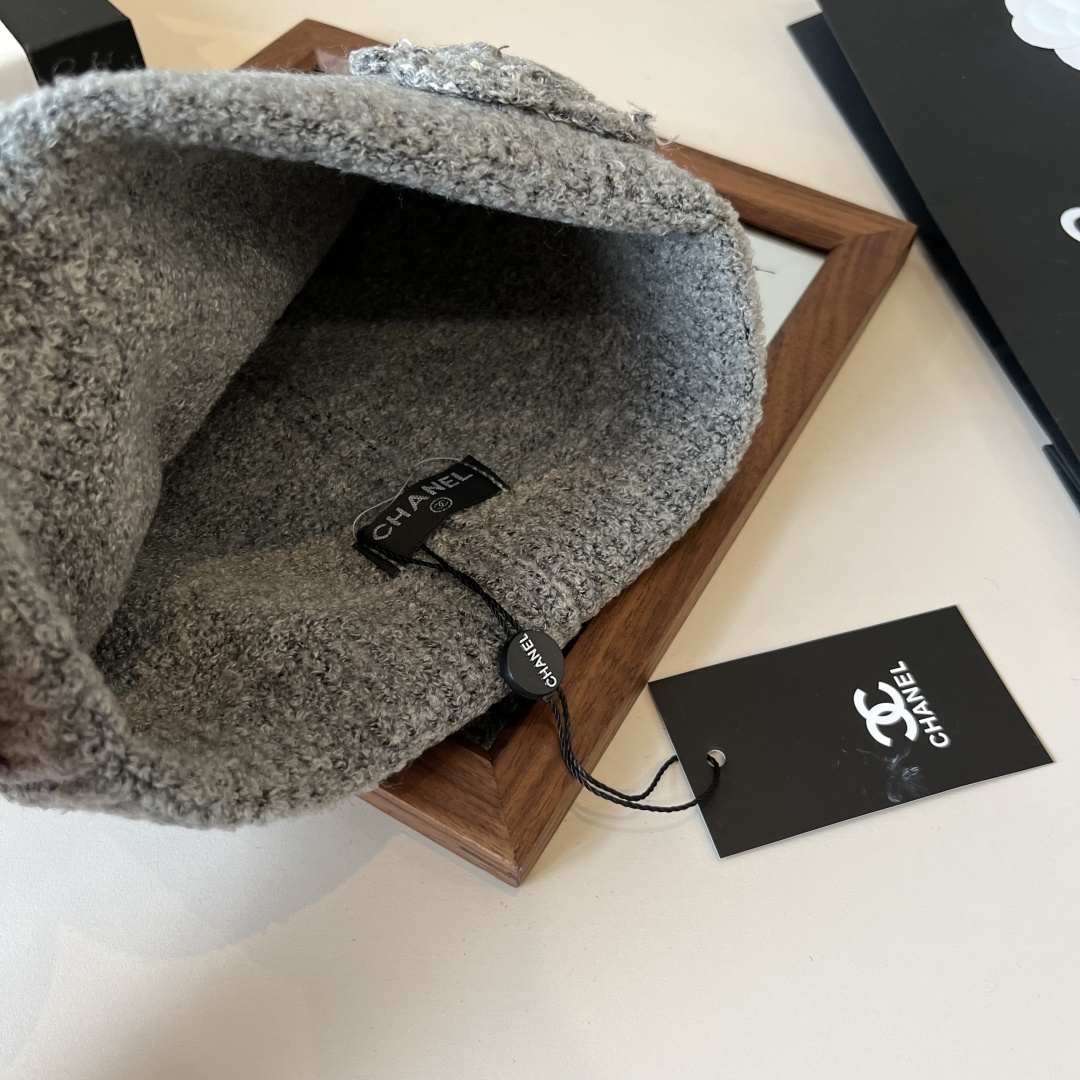 🆕

Chanel香奈儿针织毛线帽