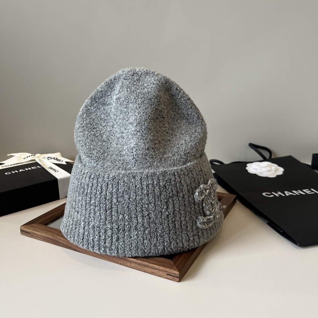 🆕

Chanel香奈儿针织毛线帽