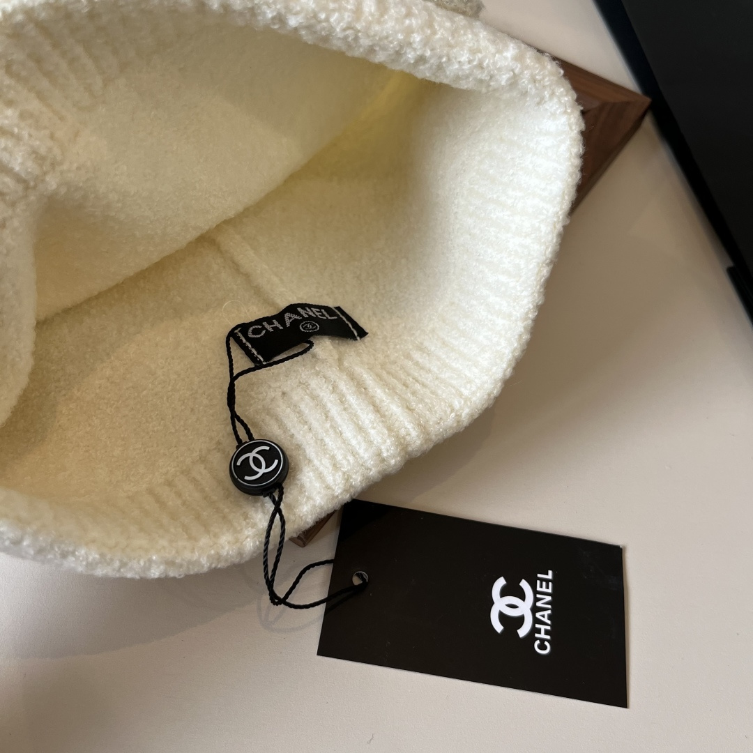 🆕

Chanel香奈儿针织毛线帽