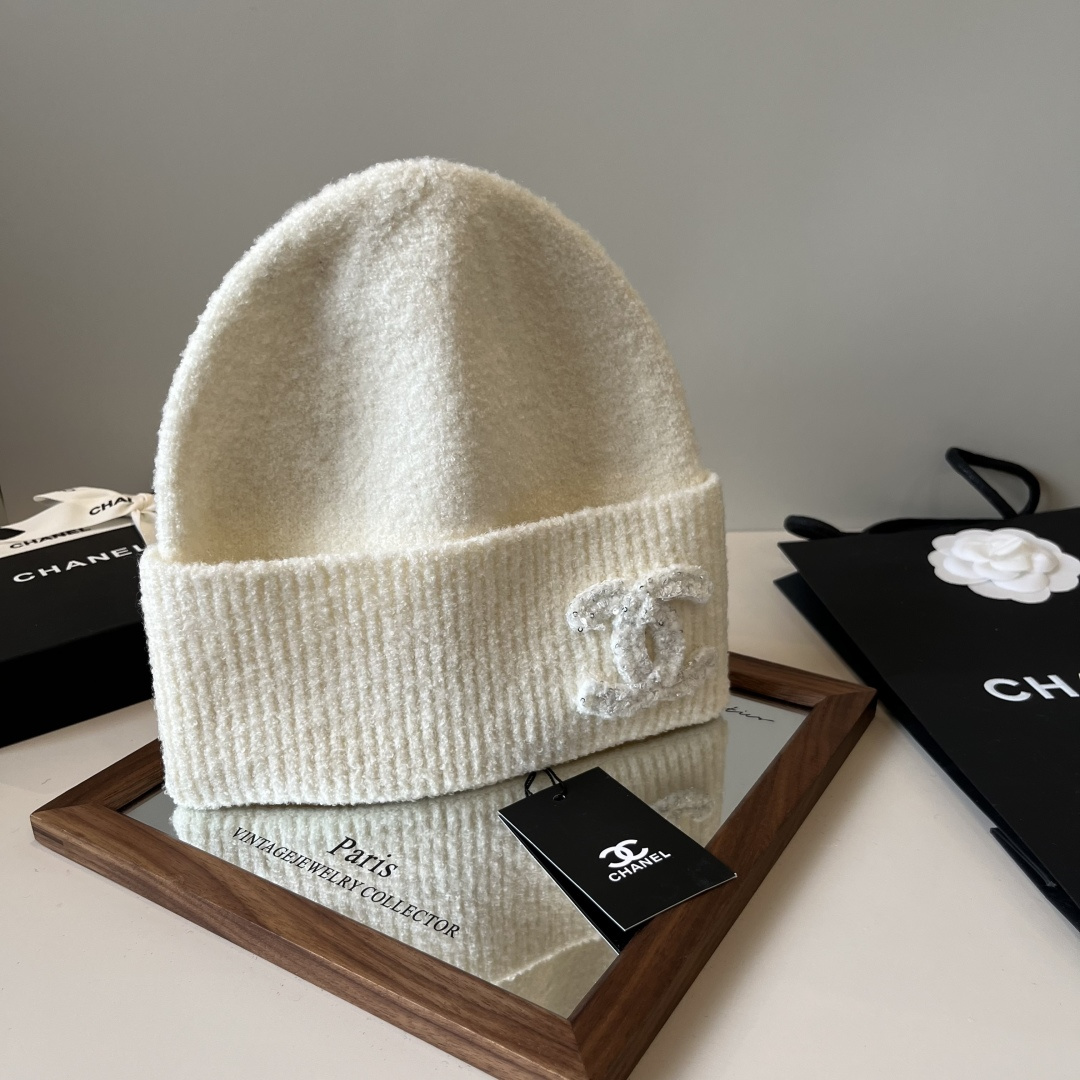 🆕

Chanel香奈儿针织毛线帽