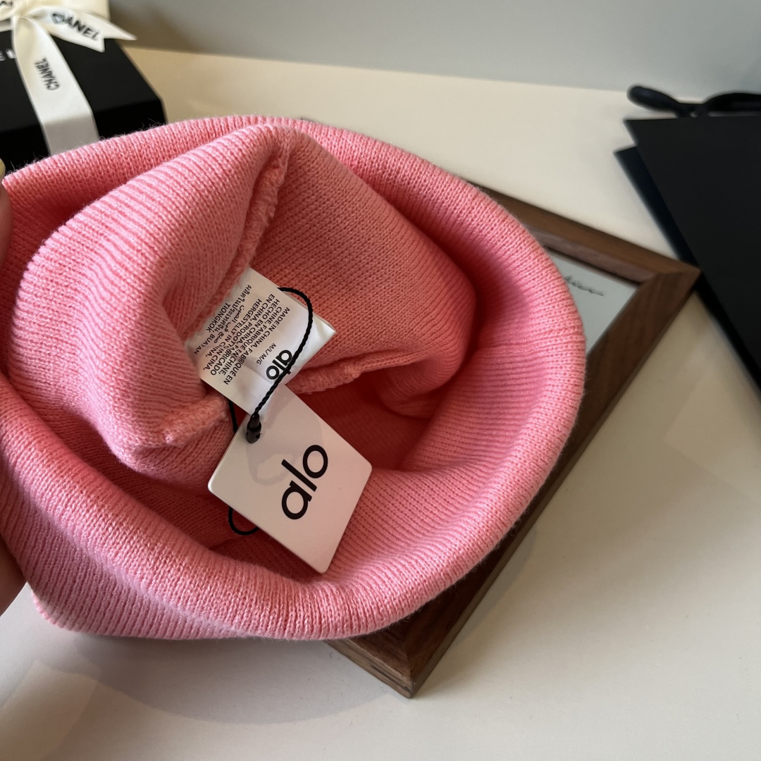 🆕

alo针织毛线帽