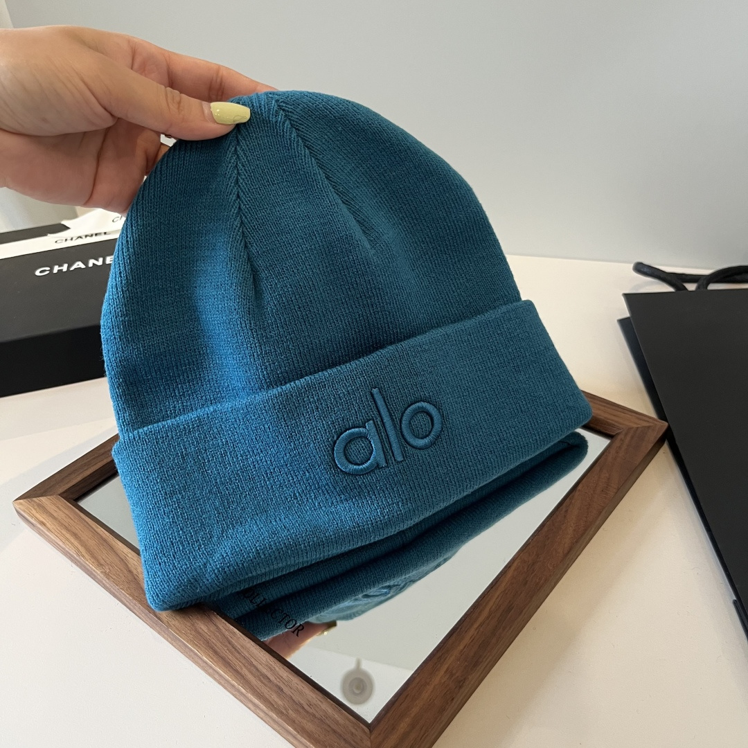 🆕

alo针织毛线帽