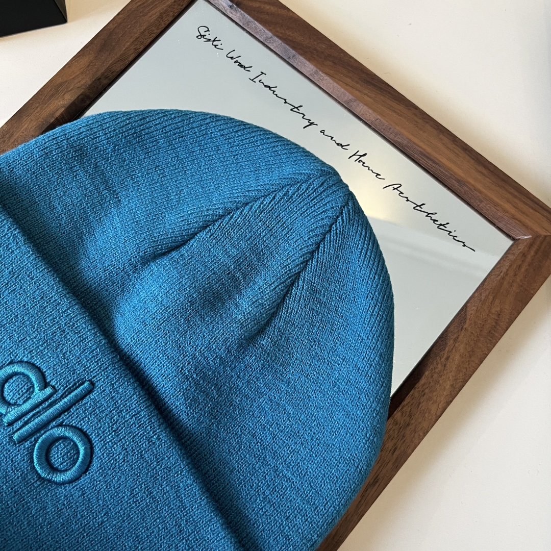 🆕

alo针织毛线帽