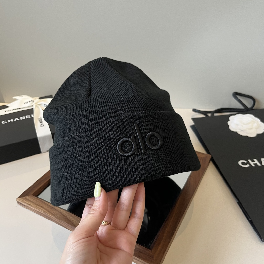 🆕

alo针织毛线帽