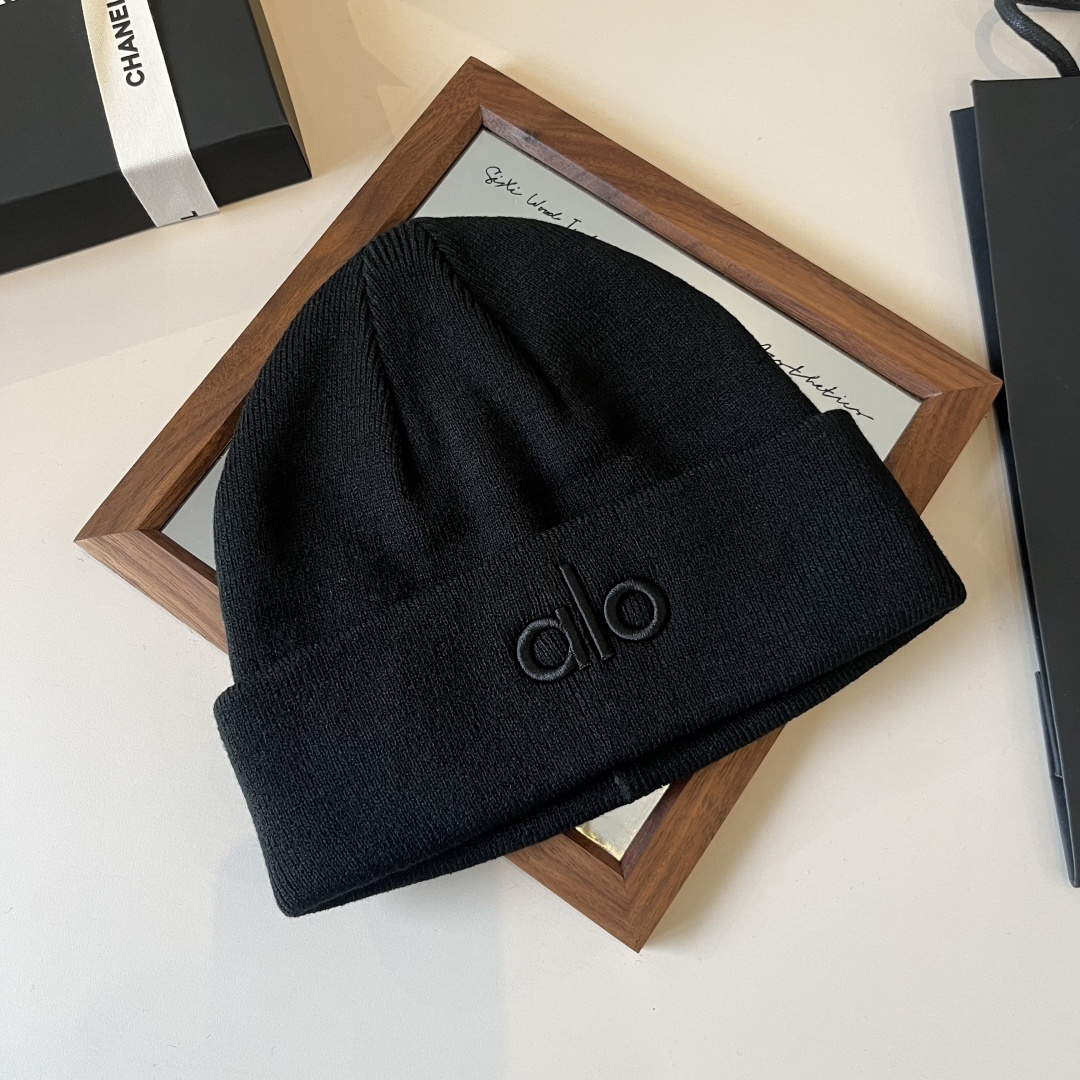 🆕

alo针织毛线帽