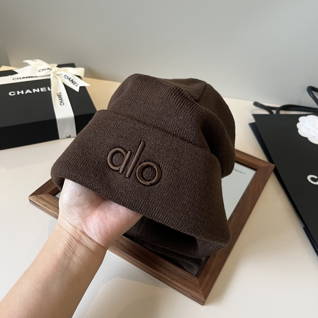 🆕

alo针织毛线帽