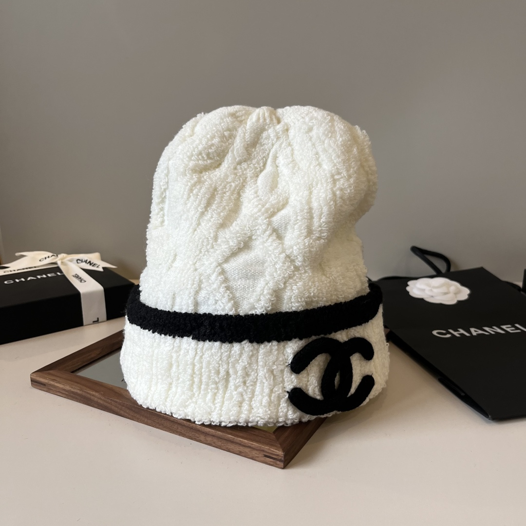 🆕

Chanel香奈儿针织毛线帽