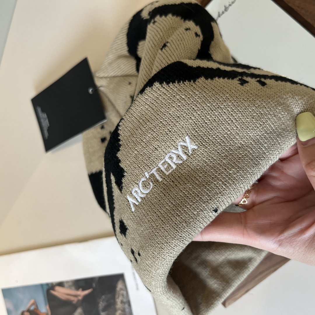 🆕

始祖鸟新款针织毛线帽