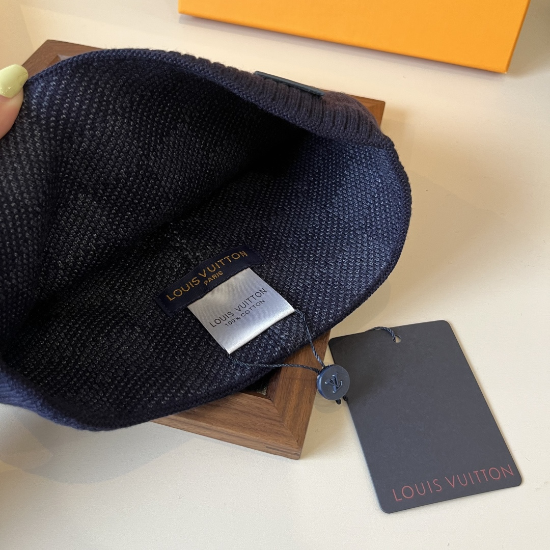 🆕

LV棋盘格男款毛线帽