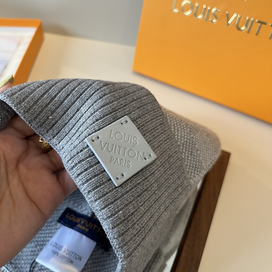 🆕

LV棋盘格男款毛线帽