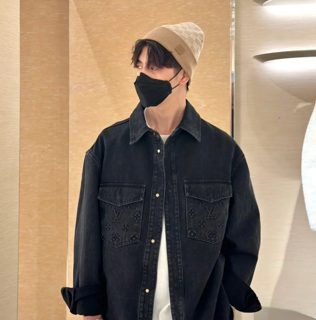 🆕

LV棋盘格男款毛线帽