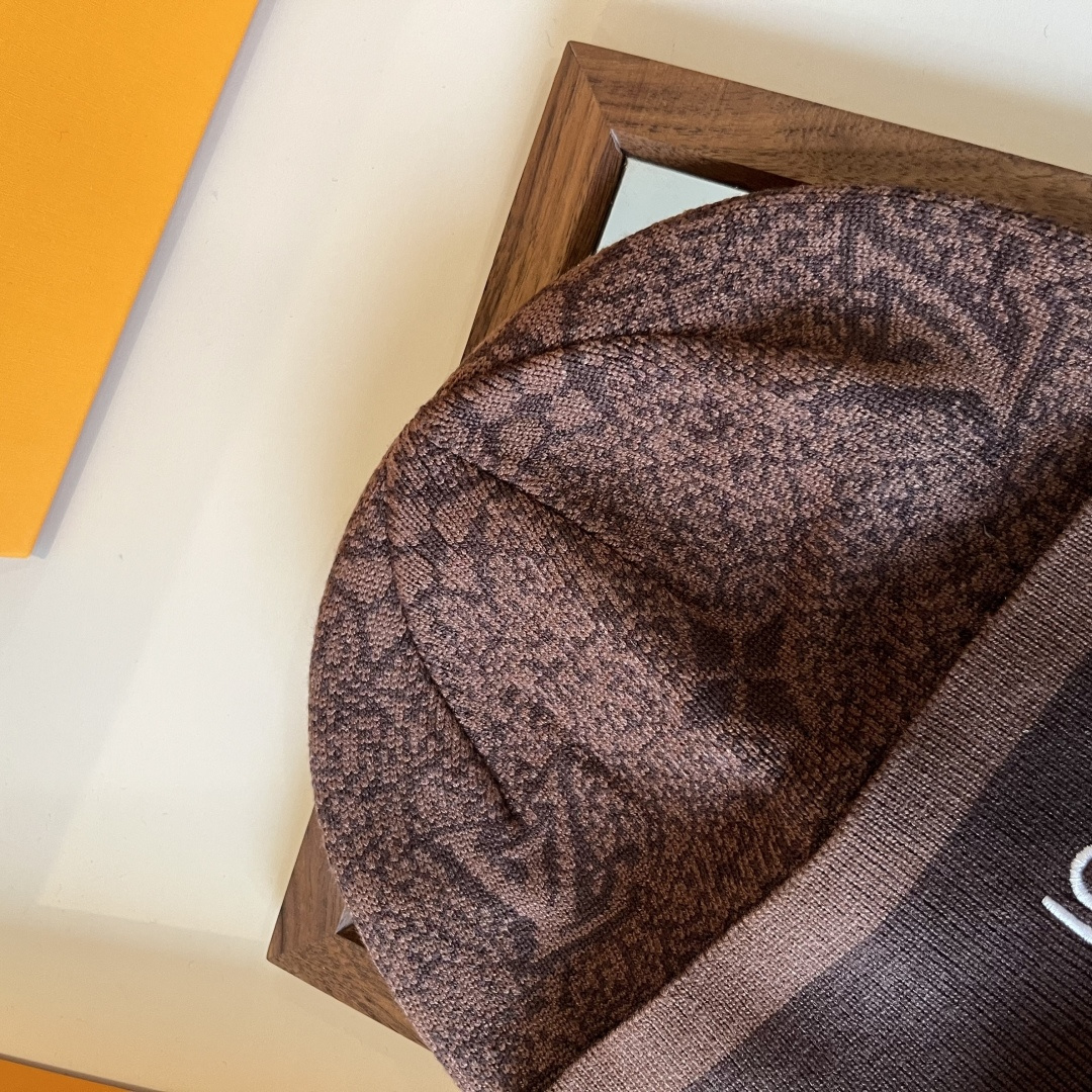 🆕

Lv路易威登专柜货，针织毛线帽，男女同款 正品开模