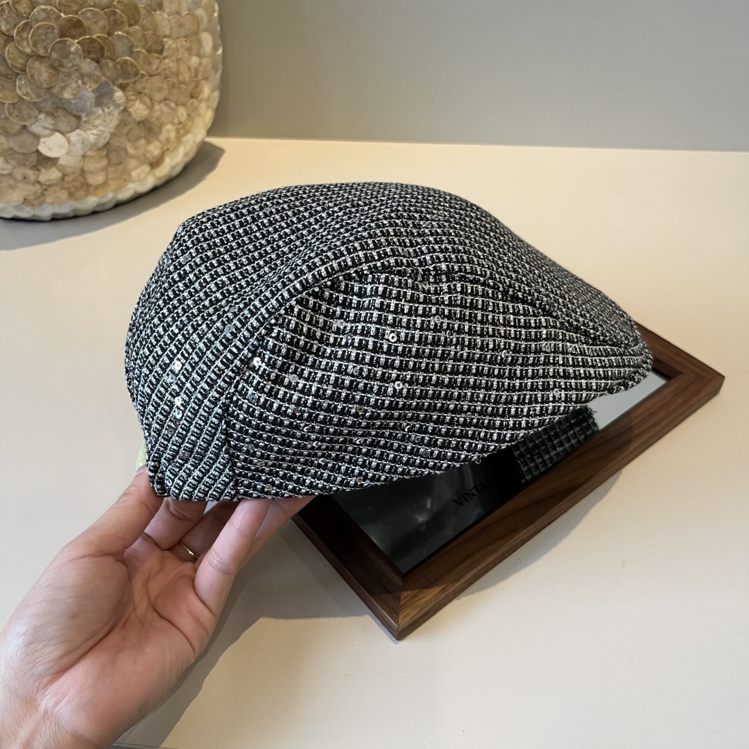 🆕

Dior新款前进帽，闪片前进帽，春秋新款，头围57cm