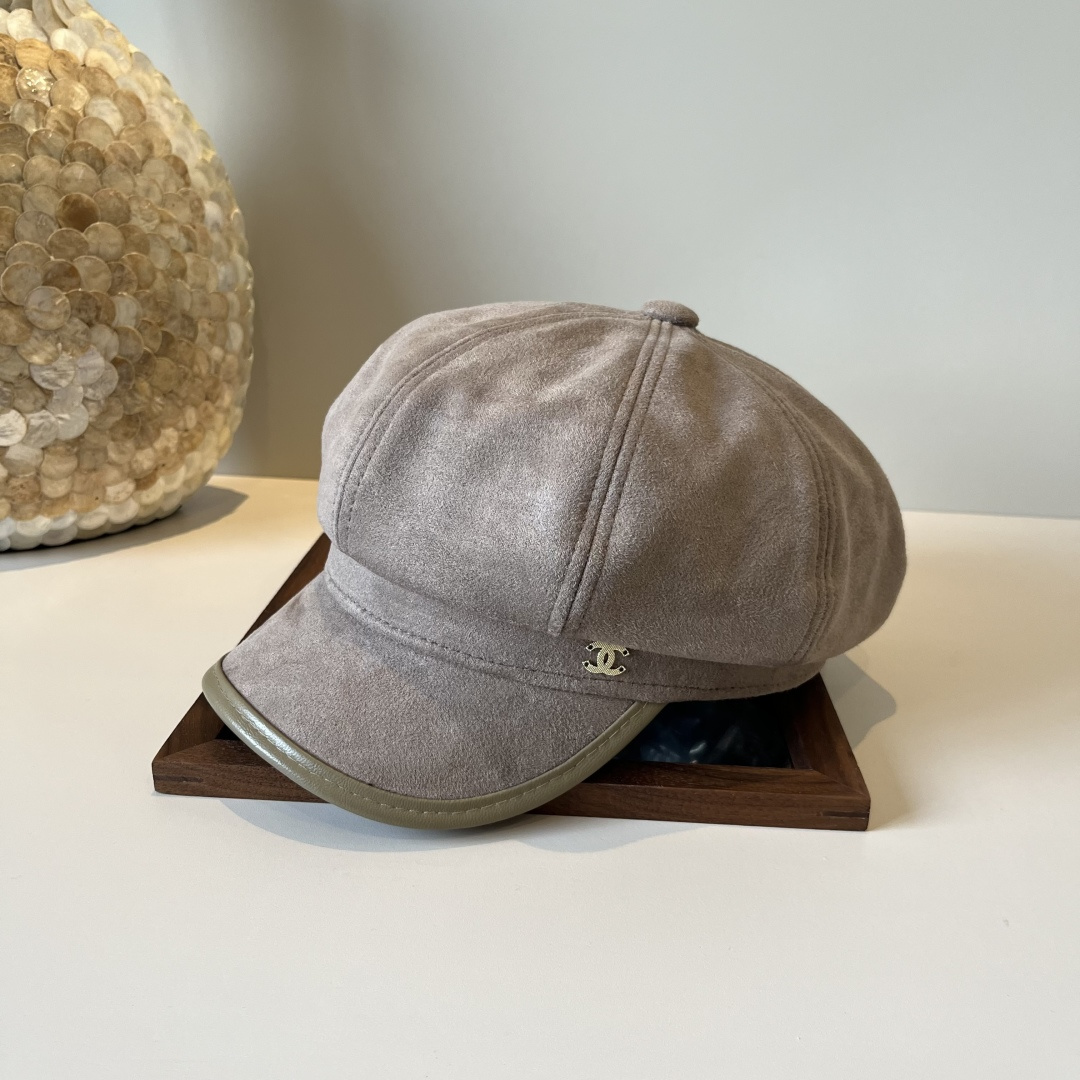 🆕

香奈儿新款鸭舌画家帽，头围57cm