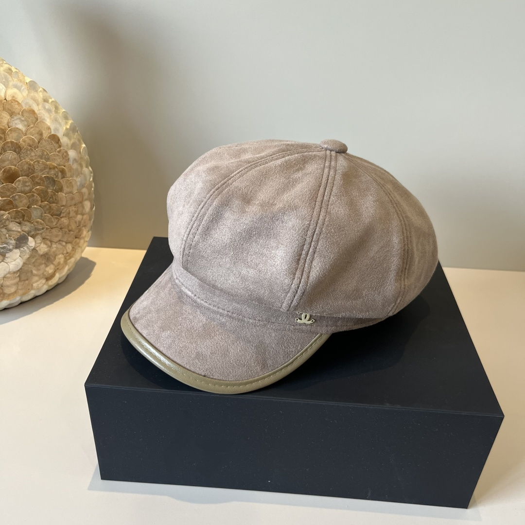 🆕

香奈儿新款鸭舌画家帽，头围57cm