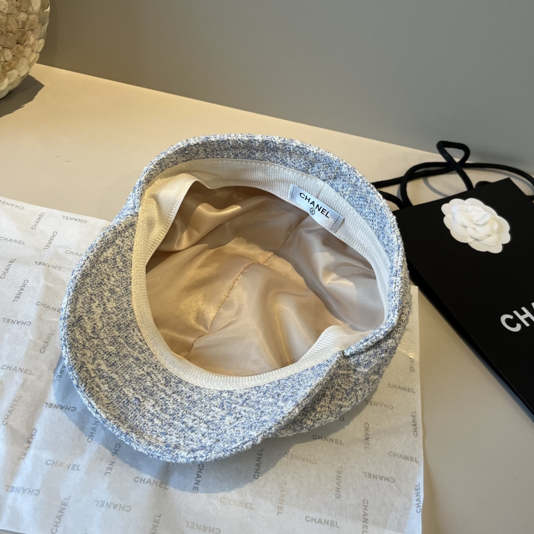 🆕

香奈儿新款鸭舌画家帽，头围57cm