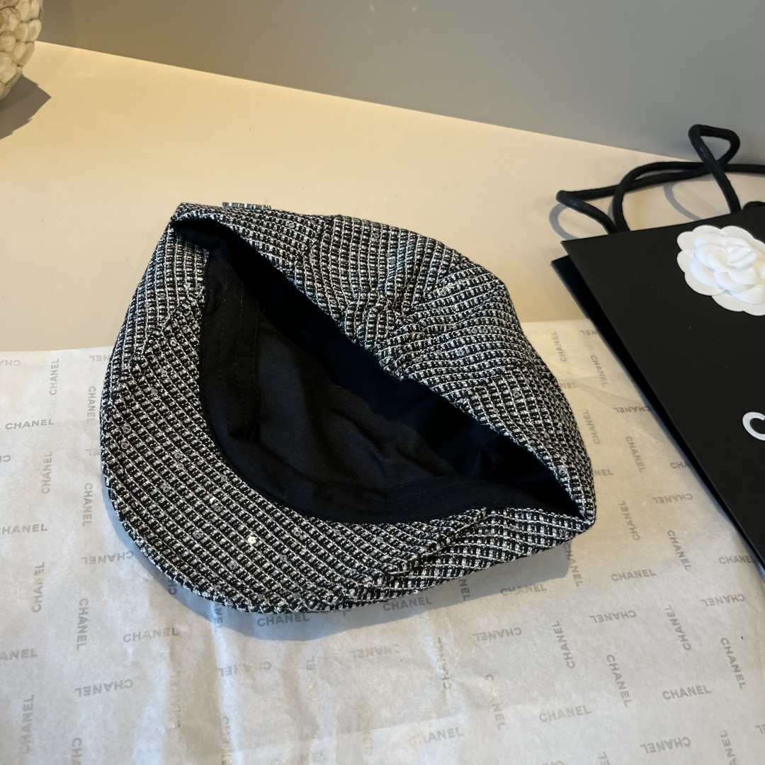 🆕

Dior新款前进帽，闪片前进帽，春秋新款，头围57cm