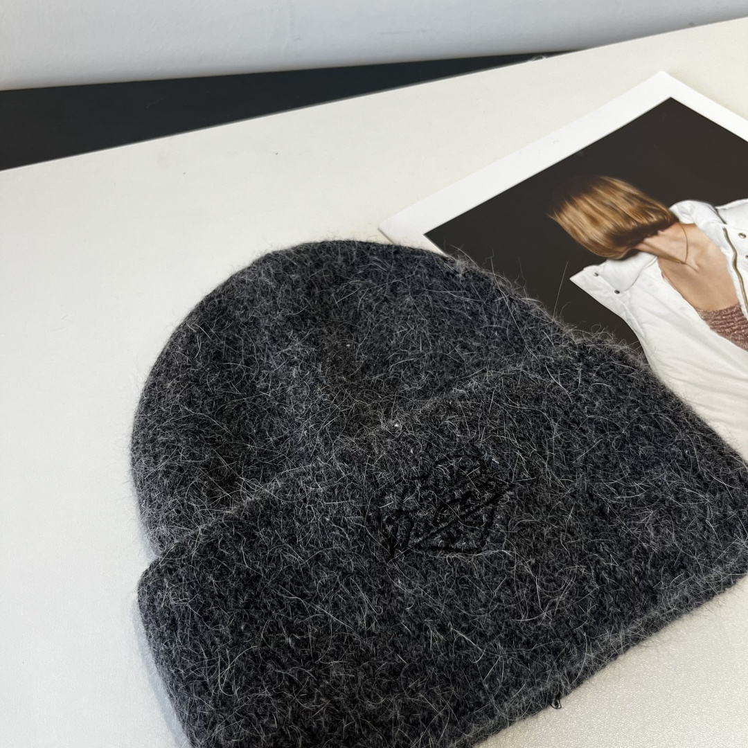 🆕

LV路易威登 秋冬新款针织羊毛帽，保暖毛线帽，50羊毛%50兔毛，跑量多色