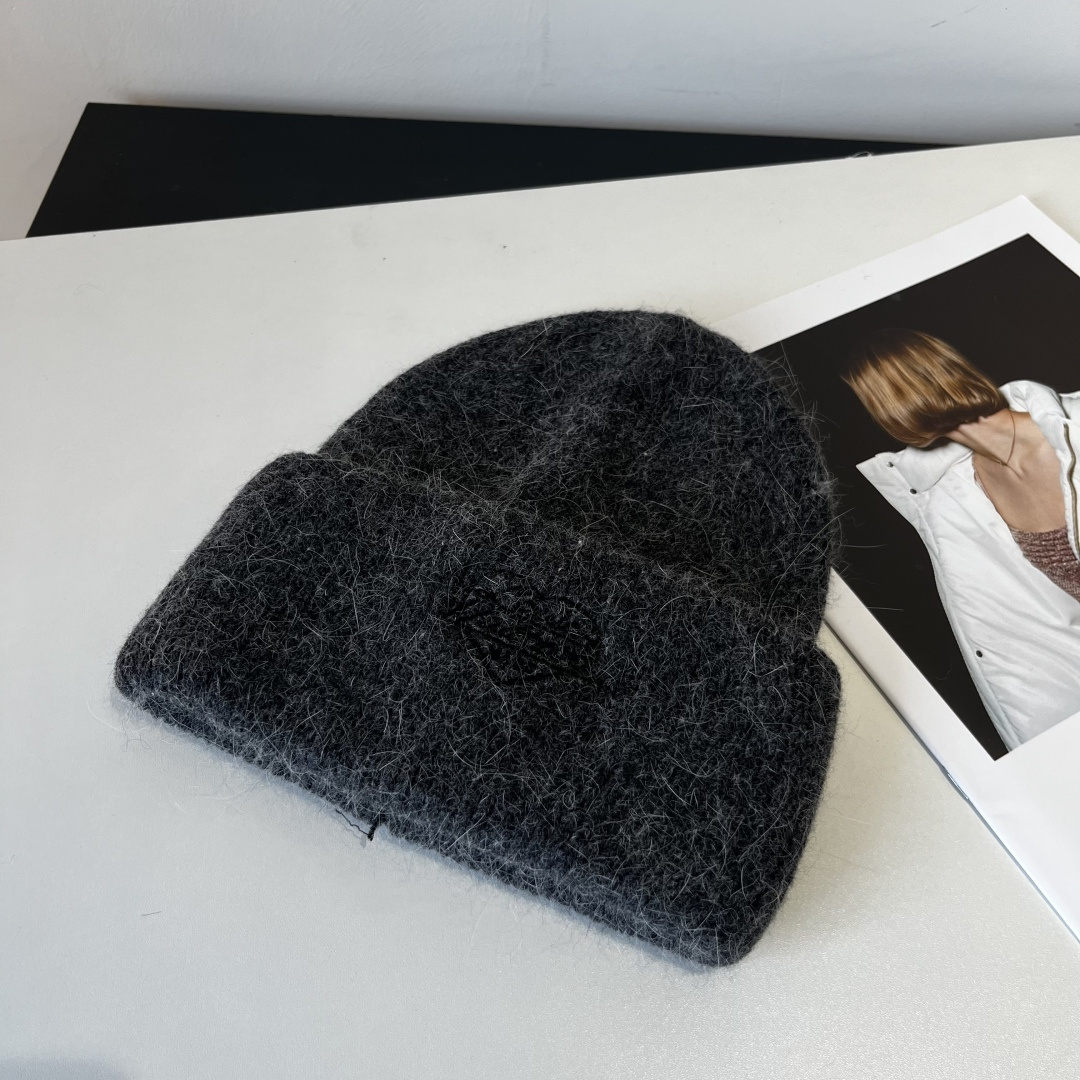 🆕

LV路易威登 秋冬新款针织羊毛帽，保暖毛线帽，50羊毛%50兔毛，跑量多色