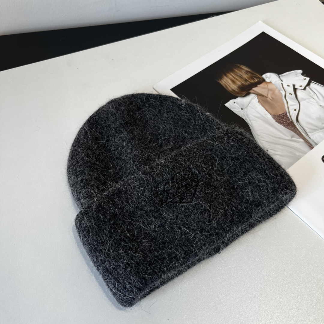 🆕

LV路易威登 秋冬新款针织羊毛帽，保暖毛线帽，50羊毛%50兔毛，跑量多色