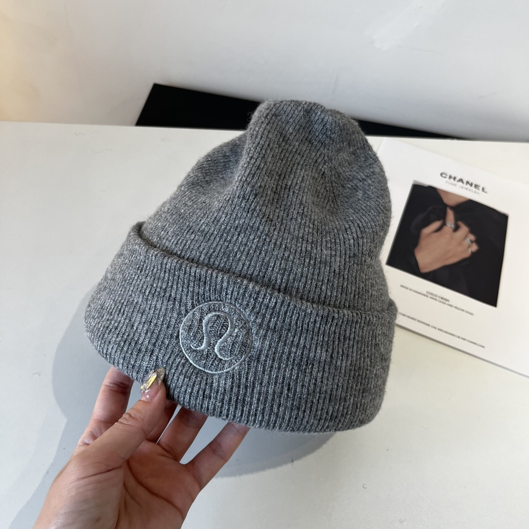 🆕
lululemon 潮牌针织毛线帽，跑量款