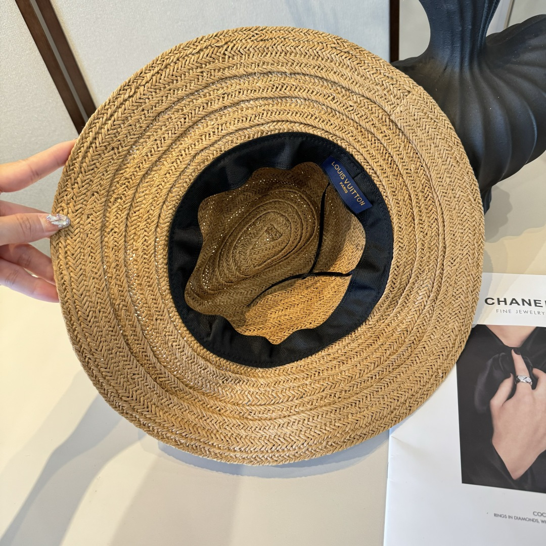 🆕

Lv新款礼帽，夏日必备，头围57cm 懂货的来