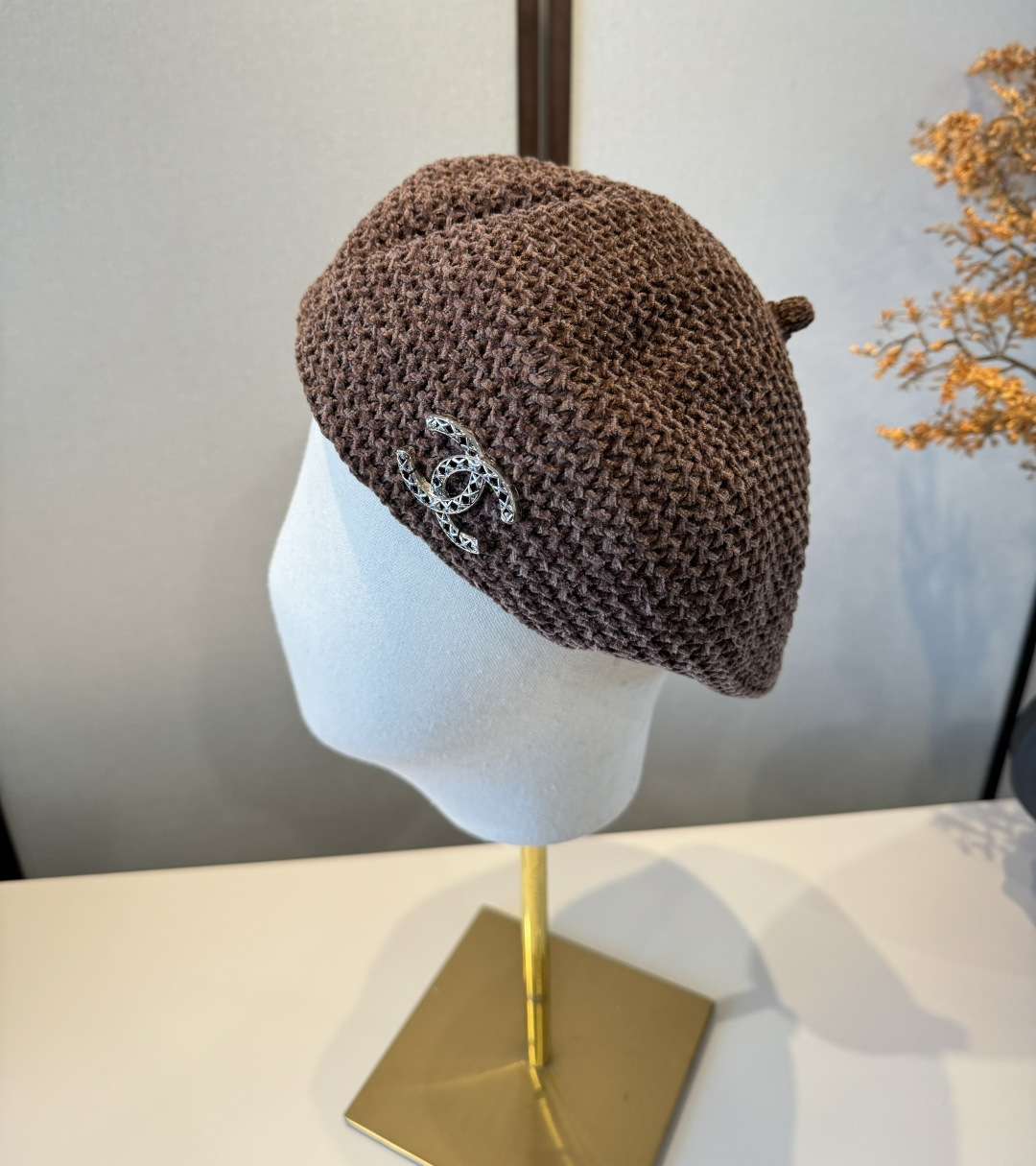 🆕

Chanel香奈儿新款贝雷帽，画家帽，针织手勾面料，头围57cm 四季百搭