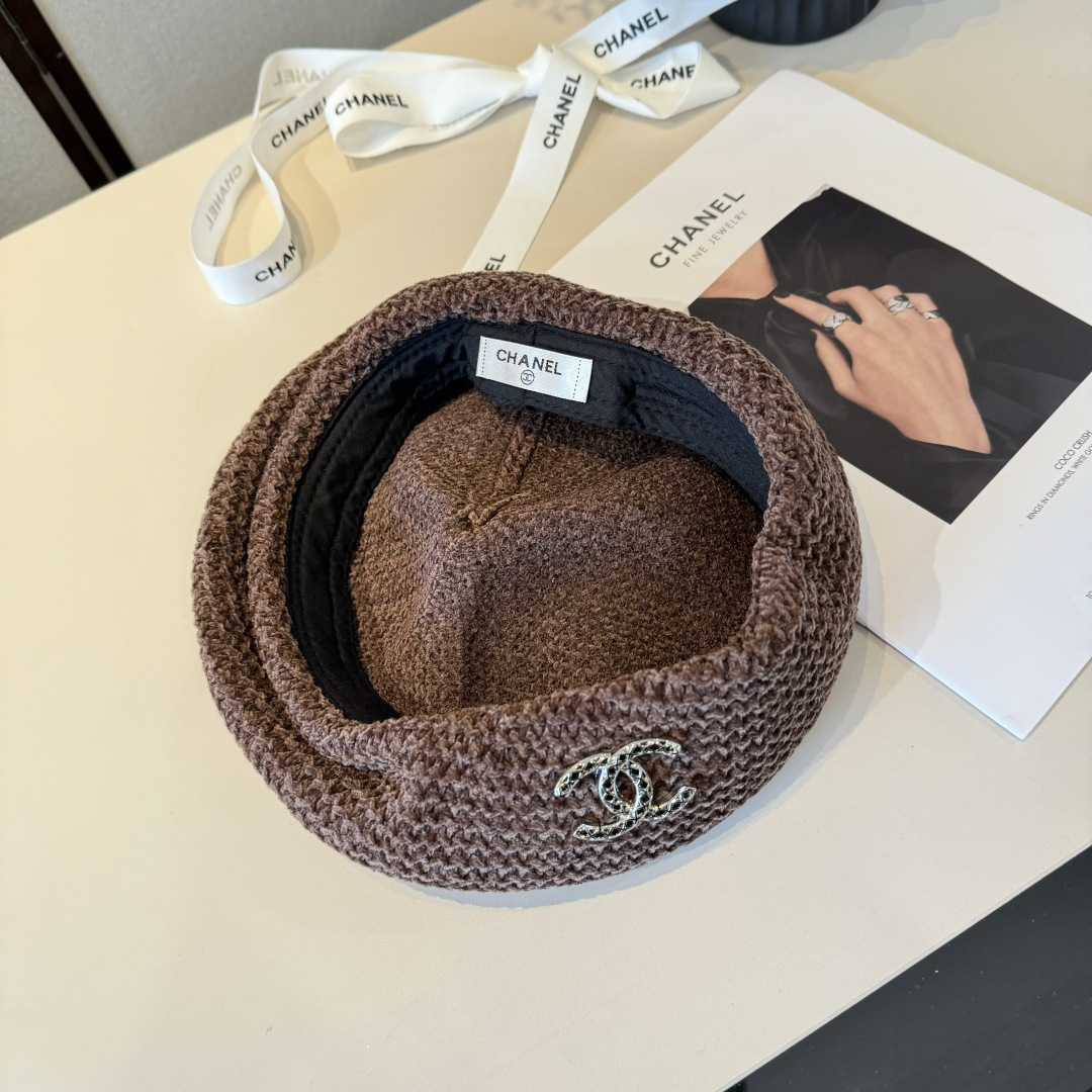 🆕

Chanel香奈儿新款贝雷帽，画家帽，针织手勾面料，头围57cm 四季百搭