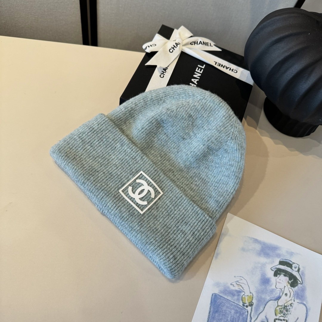 🆕

Chanel香奈儿秋冬新款毛线帽 羊毛面料，内标齐全