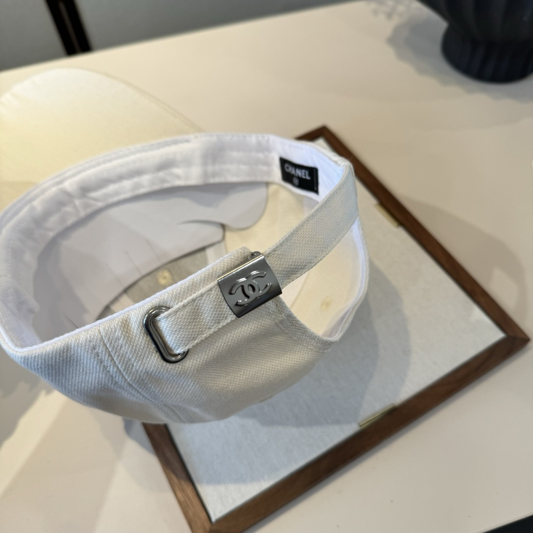 🆕

Chanel香奈儿新款鸭舌帽, 头围57cm